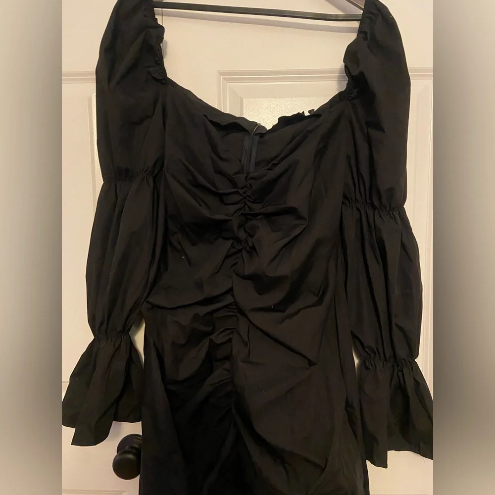 PLT Black Puff Sleeve Plus Ruched Front Bodycon Dress - Picture 3 of 5